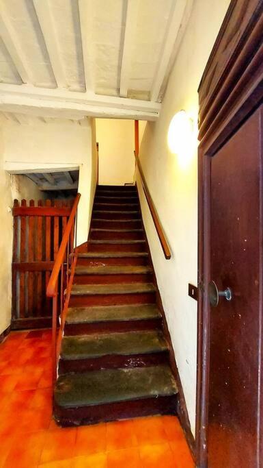 Casa Elena In Chianni Villa ภายนอก รูปภาพ